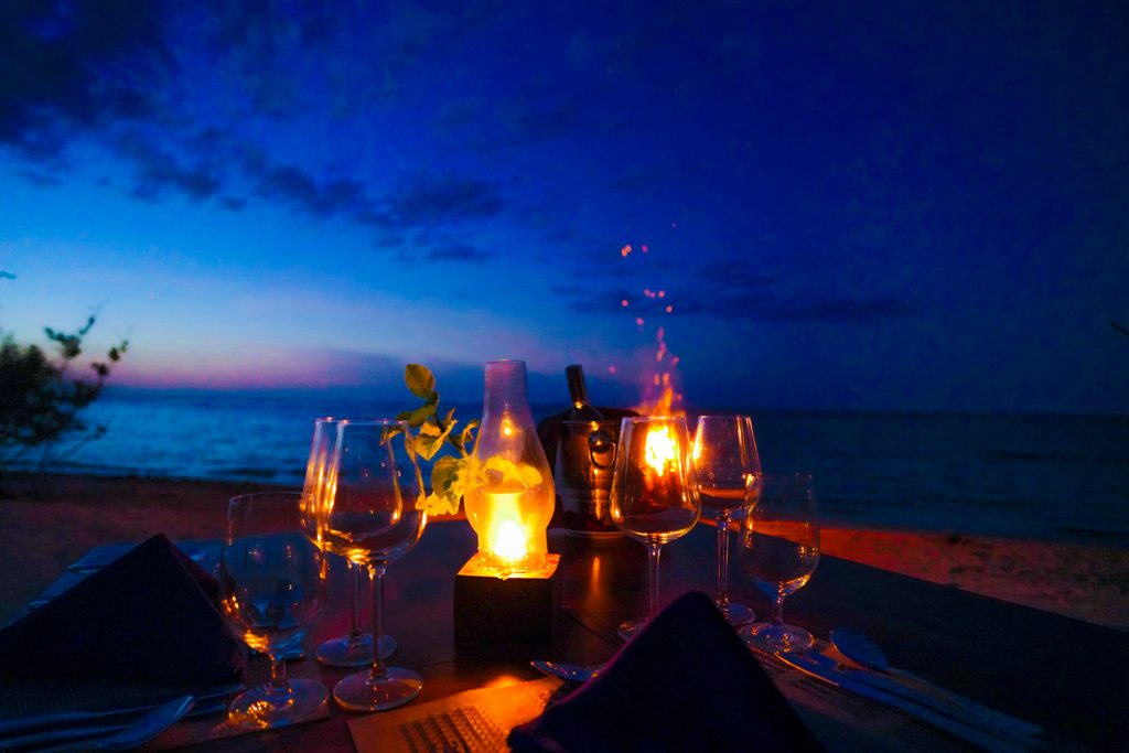 Romantic private dining